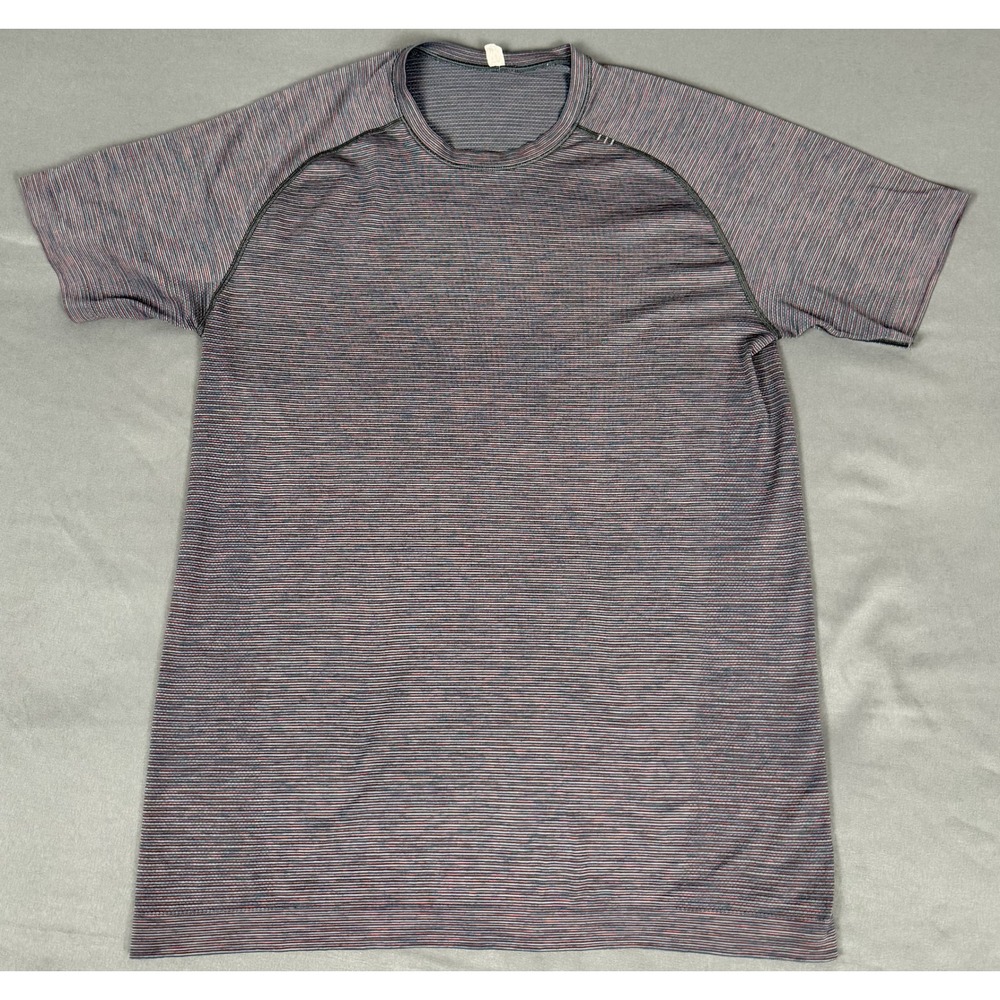 Lululemon Metal Vent Tech Shirt Mens Medium Grey Red Striped Short Sleeve Top